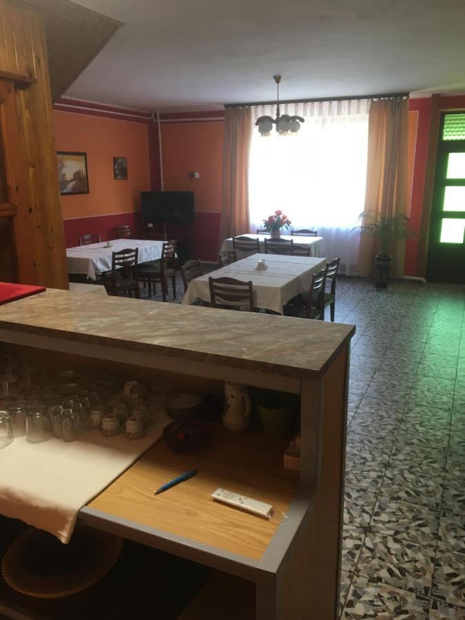 Buekk Vendeghaz Hotel Noszvaj Buitenkant foto