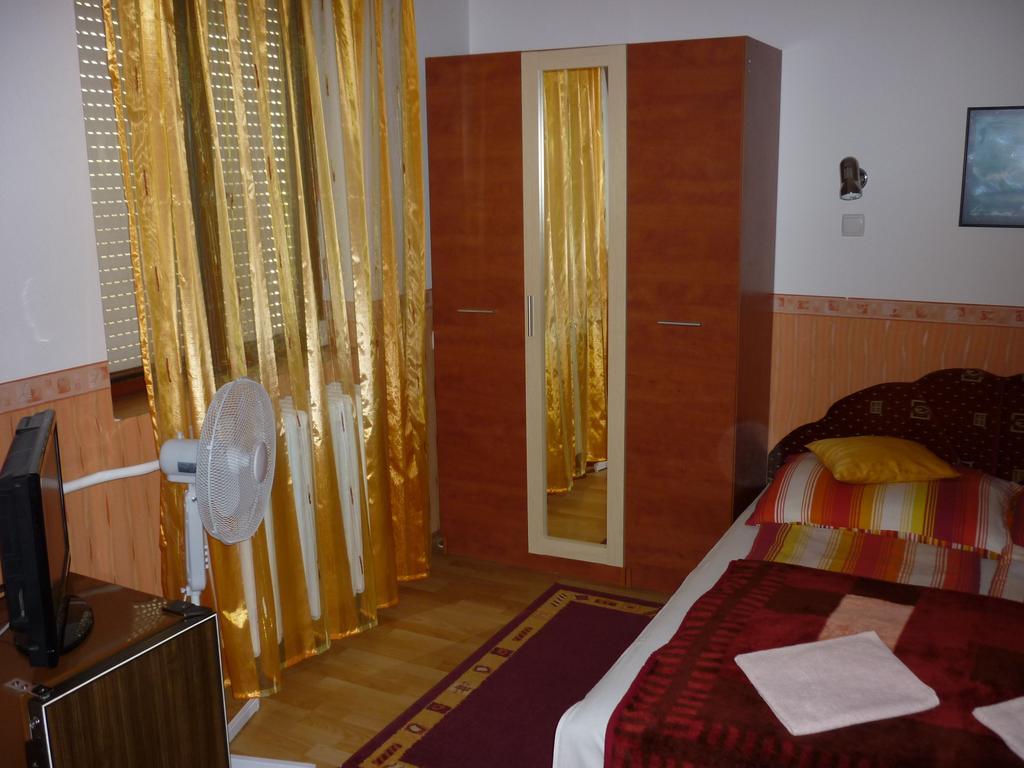 Buekk Vendeghaz Hotel Noszvaj Buitenkant foto